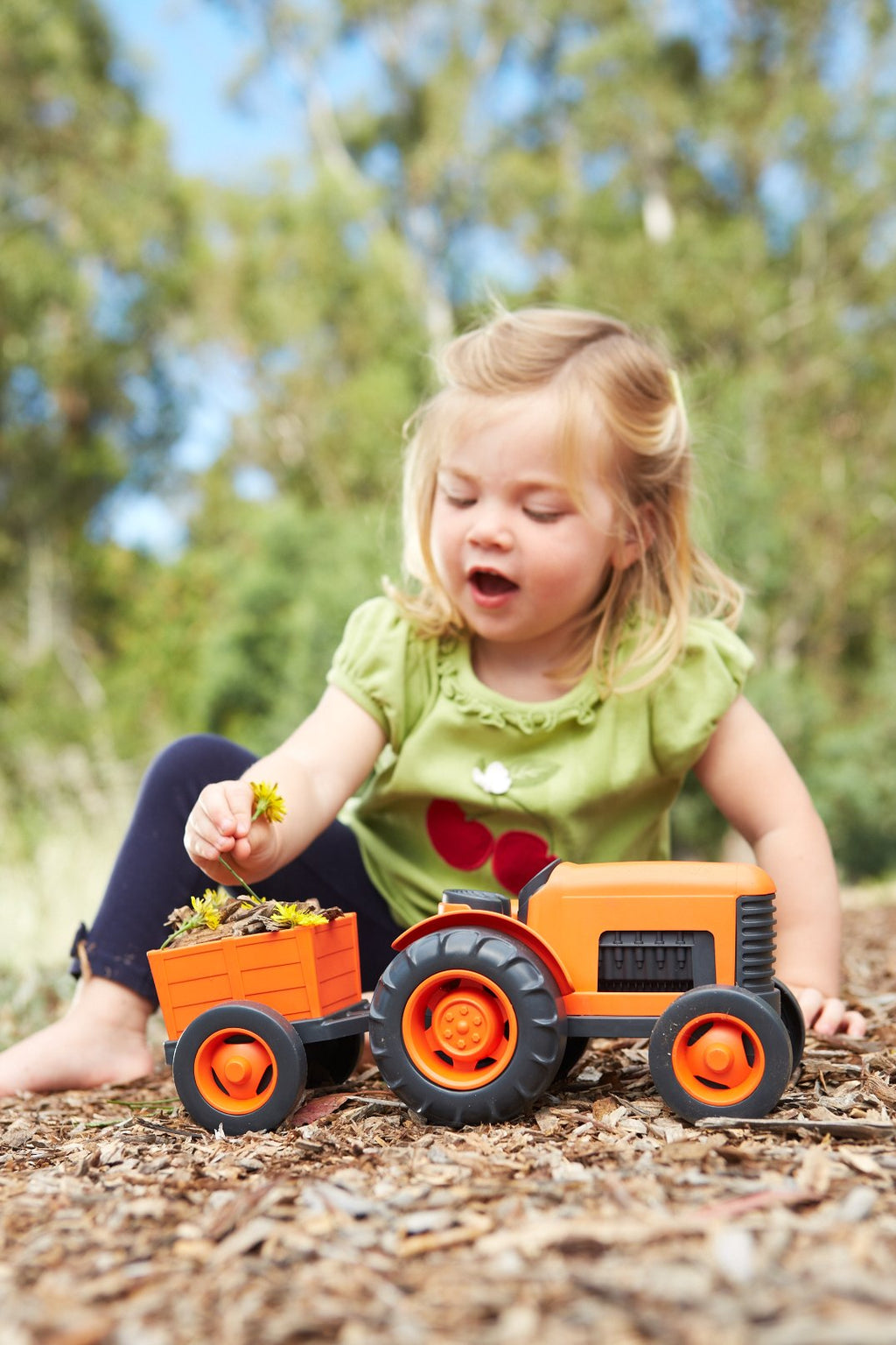 TRACTOR