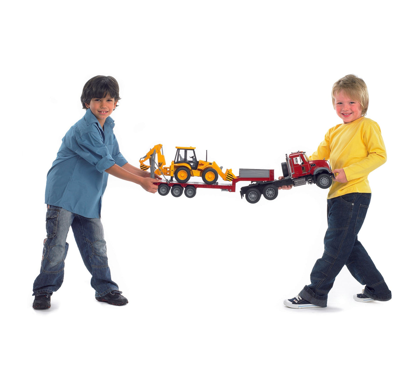 GRANITE TRUC WITH LOW LOADER