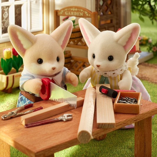 FENNEC FOX FAMINLY