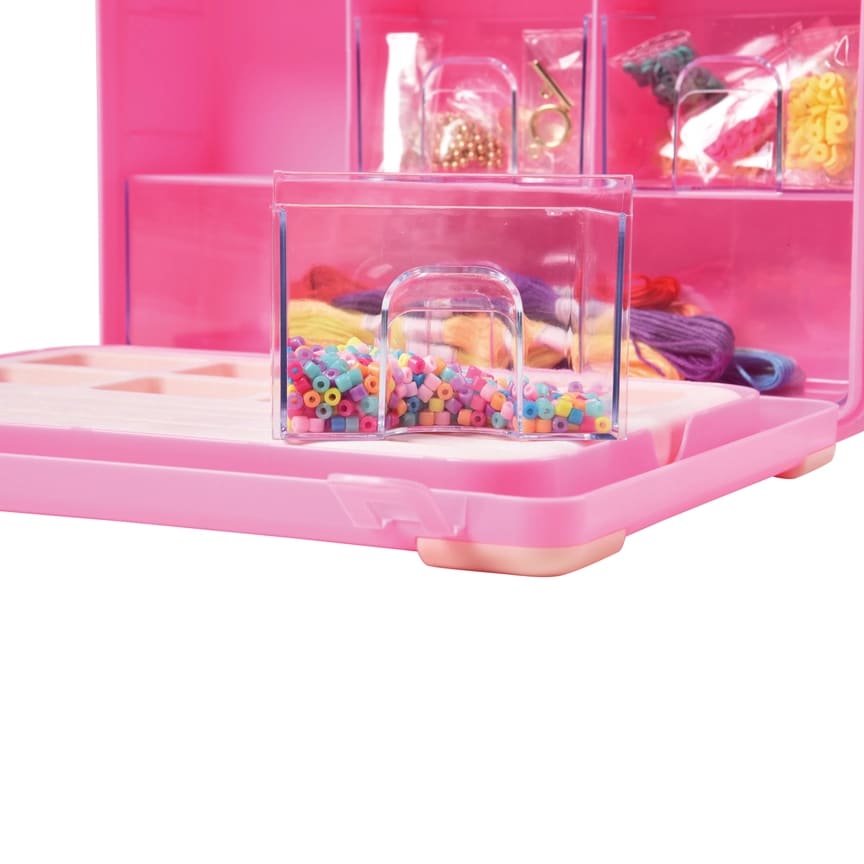 DIY PERSONALIZED JEWELRY STUDIO