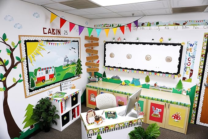 PATTERNED PINE TREES