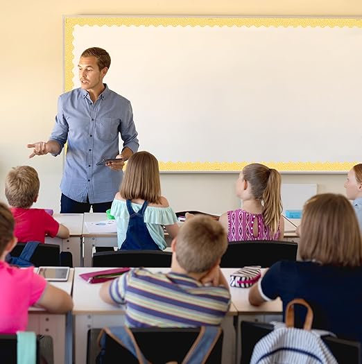 COMPOSITION YELLOW TRIMMER