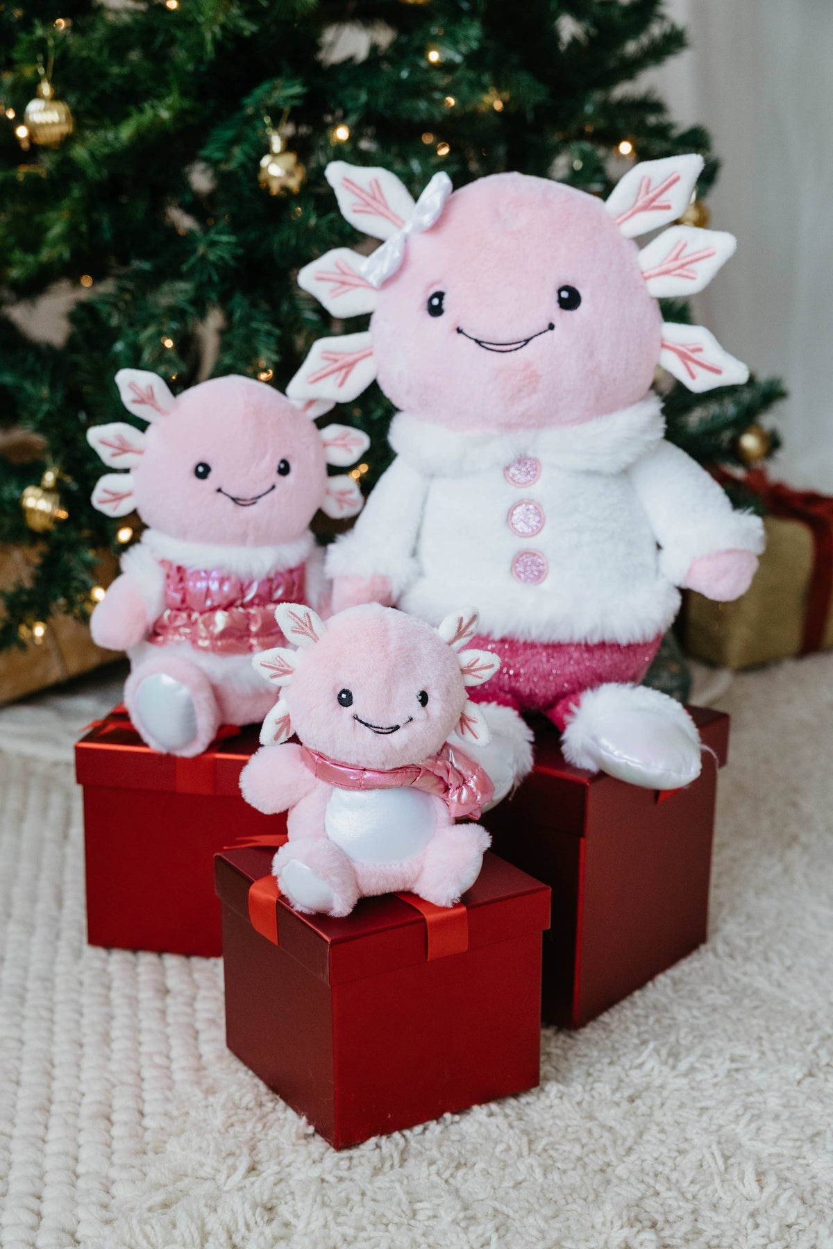 Holiday Icey Axolotl Medium 18" (46cm)
