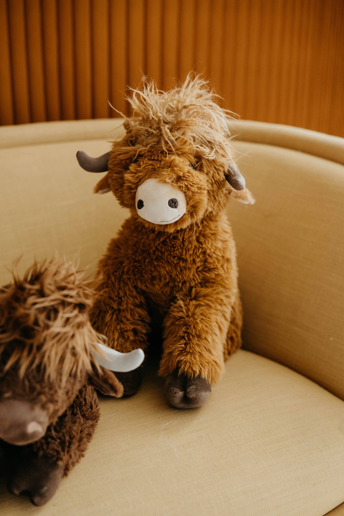 Wild Onez Highland Cow Jumbo 20" (44cm) Farm/Barnyard Animal