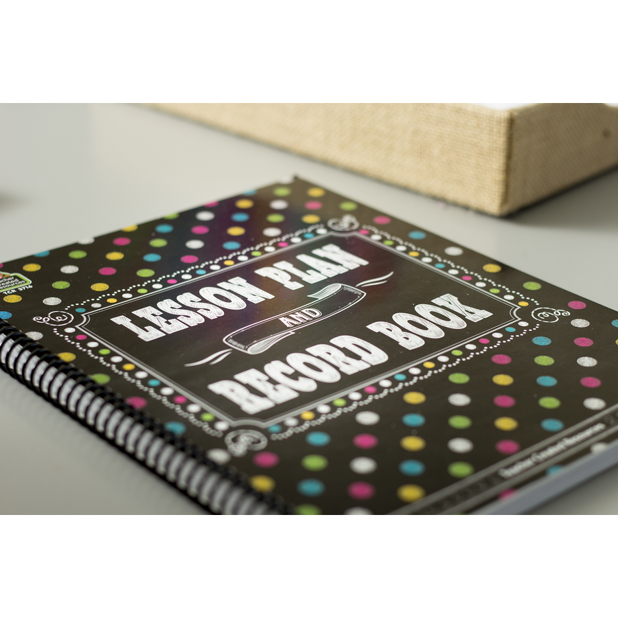 CHALKBOARD LESSON PLANNER AND RECORD BOOK