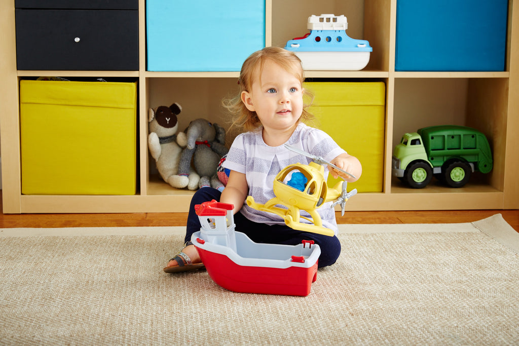 RESCUE BOAT & HELICOPER