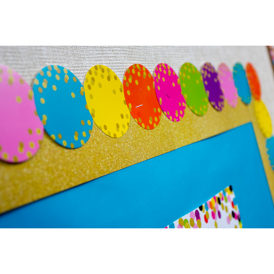 CONFETTI CIRCLES BORDER