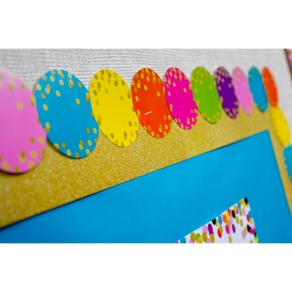 CONFETTI CIRCLES BORDER