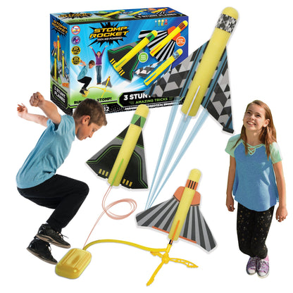 3 STUNT PLANES STOMP ROCKET