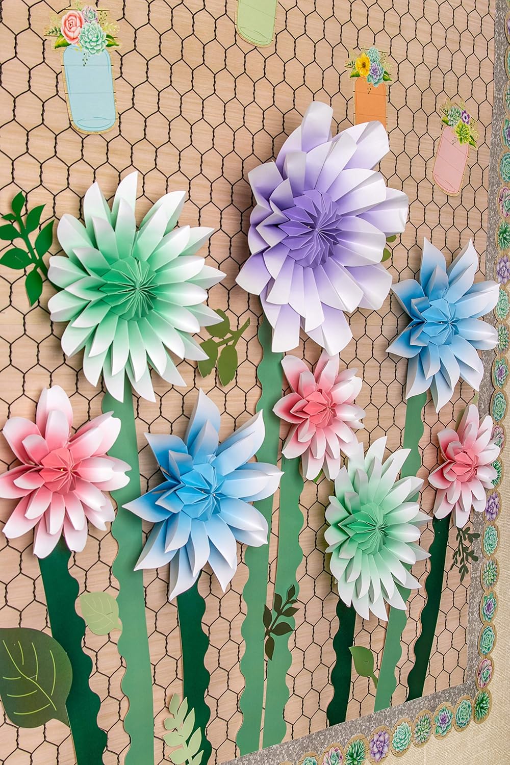 EUCALYPTUS GREEN TRIMMER