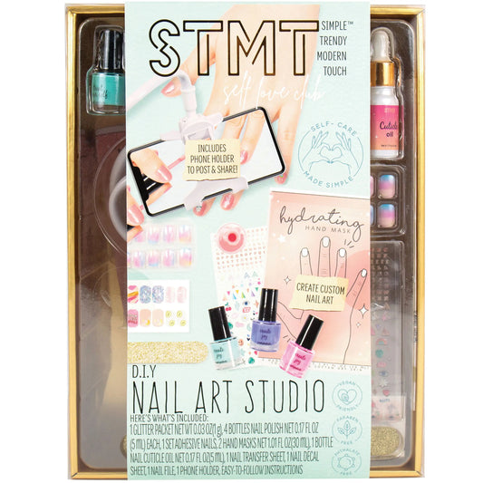 NAIL ART STUDIO